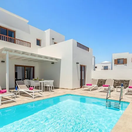 Alicia By Villa Playa Blanca