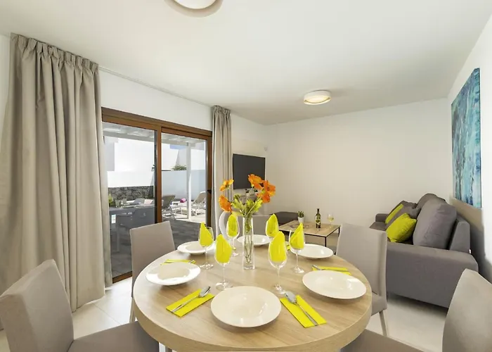 Alicia By * 普拉亚布兰卡